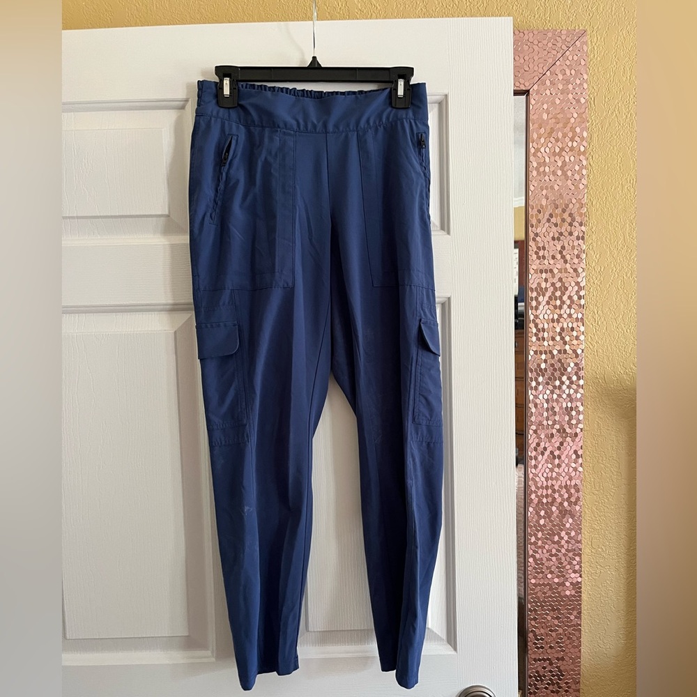 Athleta Women's Blue Cargo Joggers